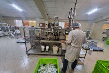 بازدید دانشجویان ورودی 1403 از گروه تولیدی صامت تک خزر (نیوساد)